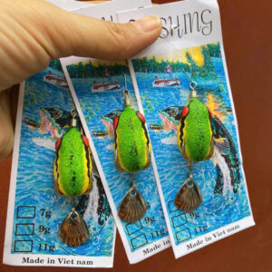 Mồi câu Lure Chuột Sóc Xanh bản lưỡi độ bán thủ công siêu cứng, bơi lắc mạnh thu hút cá lóc – cá sộp. Đặt hàng Zalo 0865983268.